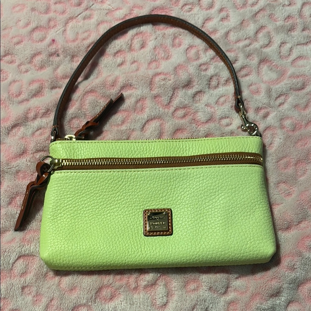 EUC Dooney & Bourke Lime Green Purse